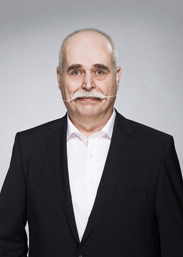 Porträt Wolfgang Baur